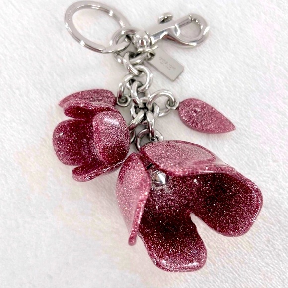Coach Glitter Tea Rose Resin keychain/Bag charm - Picture 1 of 8